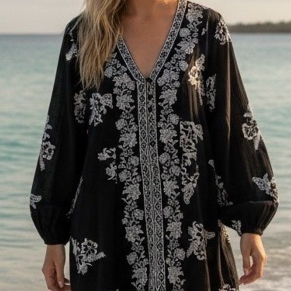 Goa‎ Beachwear Womens Romper Black Floral Boho V-Neck Long Sleeve Sz M Resort